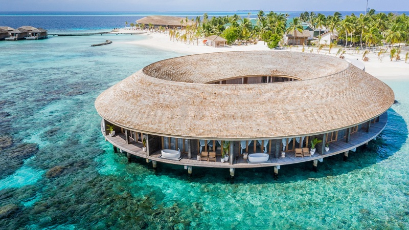Emergency call for hotel swimming pool in Maldives