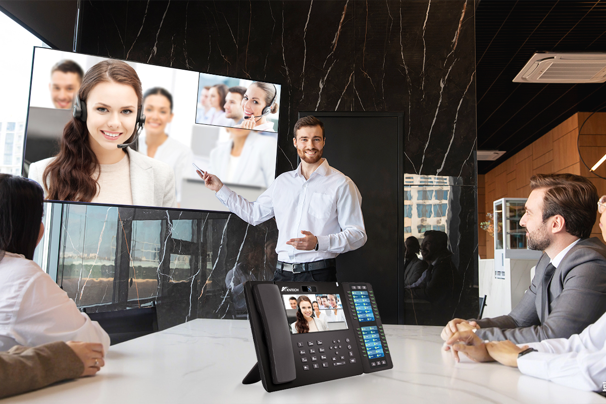 uploads/image/20250804/Video-Conference-Phone-application.jpg